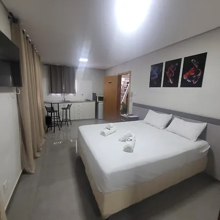 Hotel Avelar Ribeirão das Neves Exterior foto